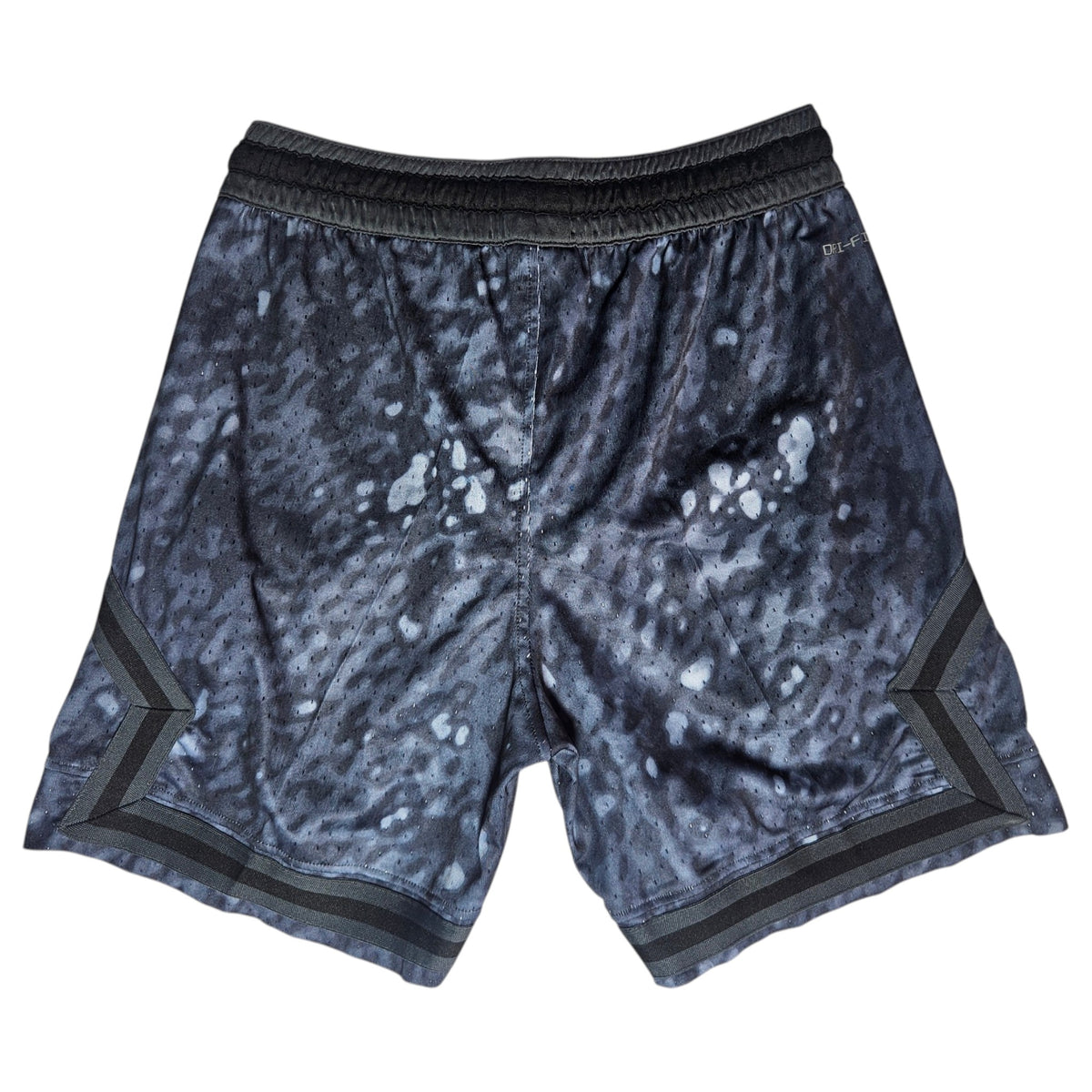 short snake print